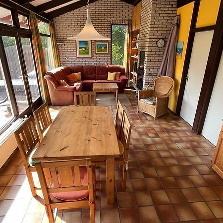 Knusse Bungalow Op Groen Park! Ouddorp Dış mekan fotoğraf